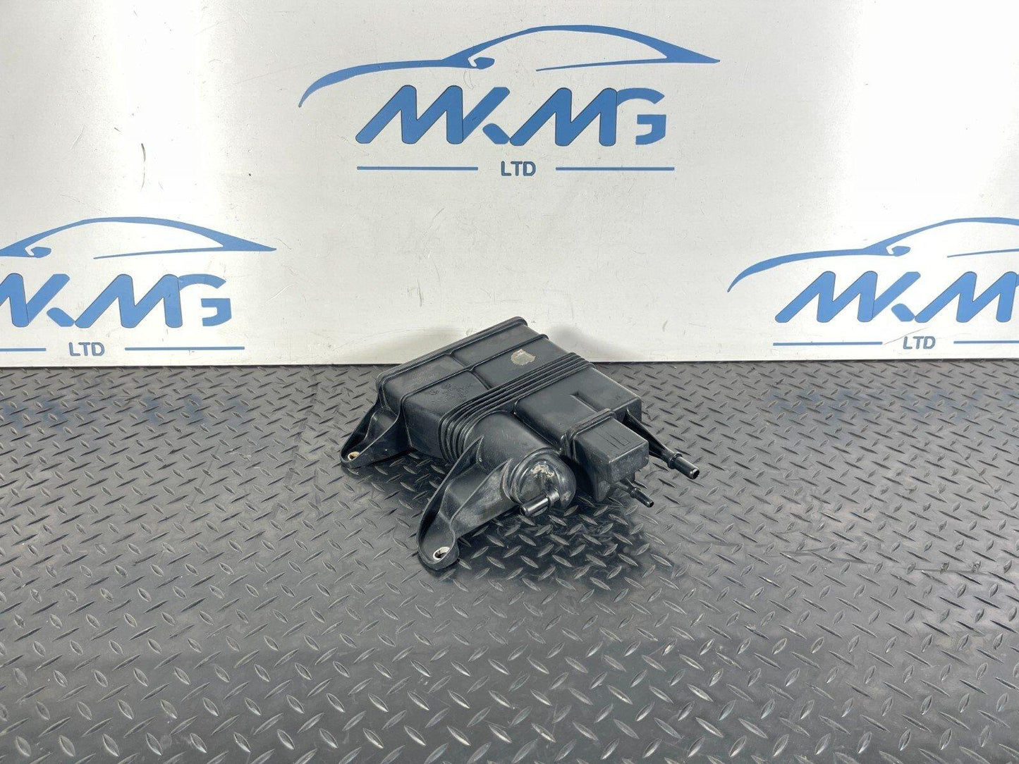 20-ON BMW 1 2 SERIES F40 F44 GENUINE CHARCOAL FILTER 7476383