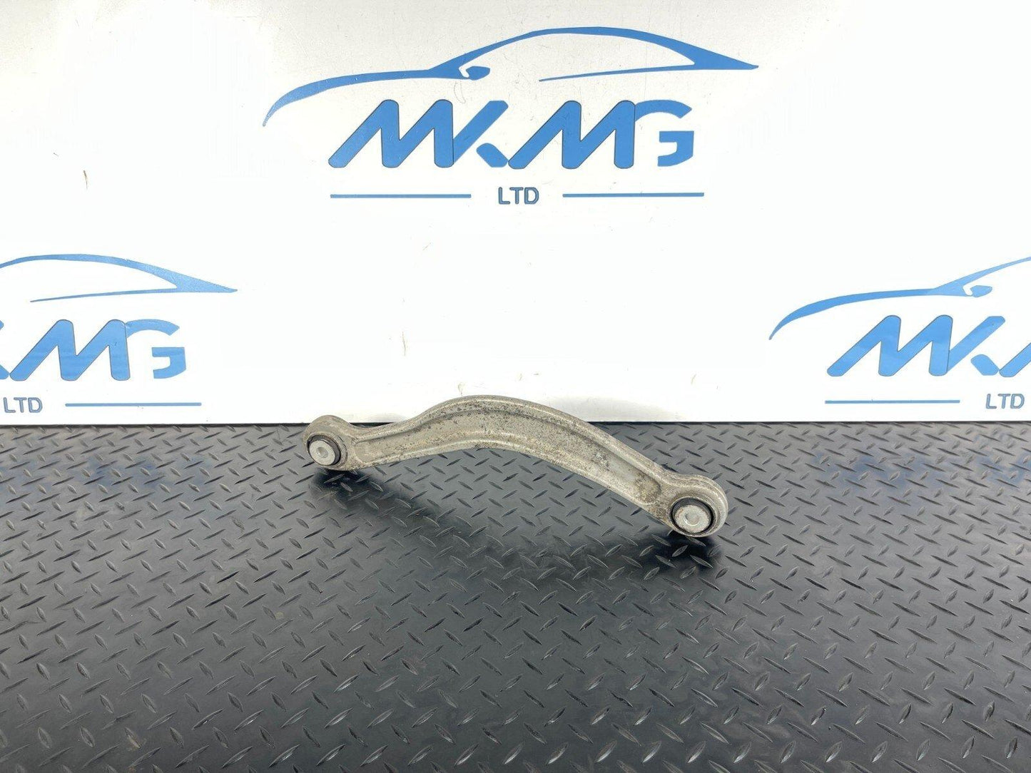 14-21 MERCEDES BENZ C350e W205  REAR LEFT CONTROL ARM WISHBONE 20407FI9