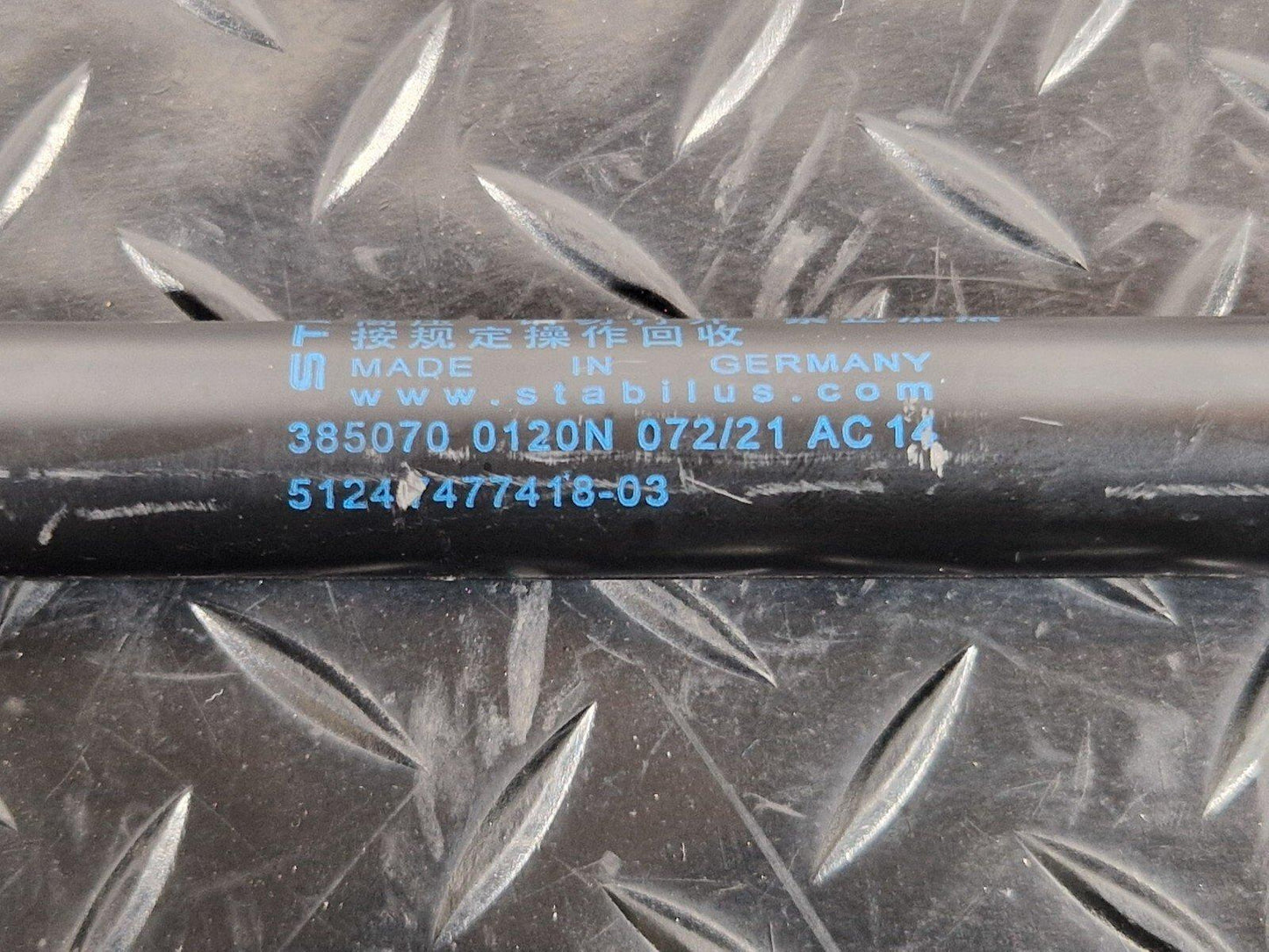20-ON BMW 2 SERIES GRAN COUPE M-SPORT F44 GAS LIFTING STRUT 7477418