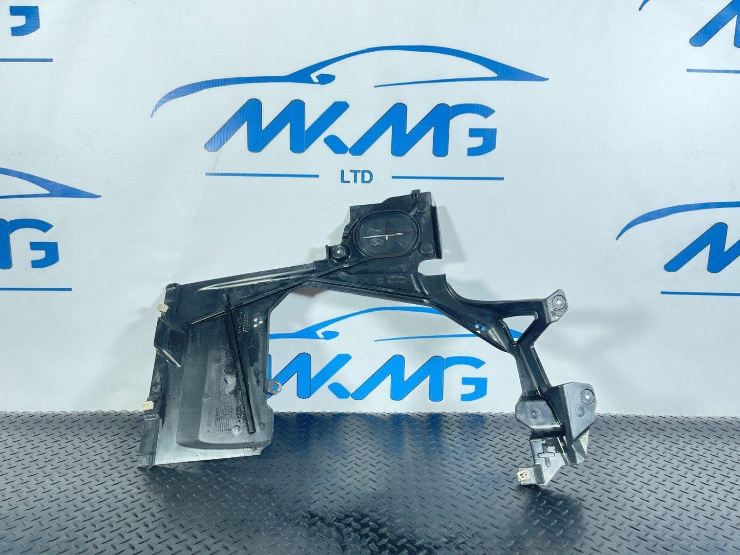 14-21 BMW 2 SERIES GRAN TOURER F46 REAR RIGHT UNDERBODY COVER TRIM 7290808