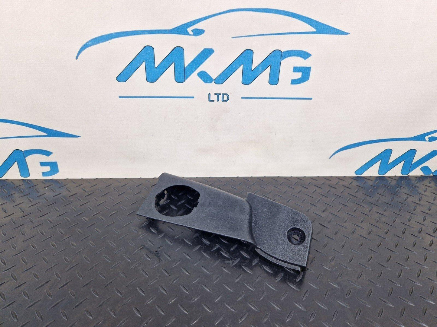 14-23 MERCEDES BENZ VITO W447 GENUINE REAR RIGHT INTERIOR PART A4476920903