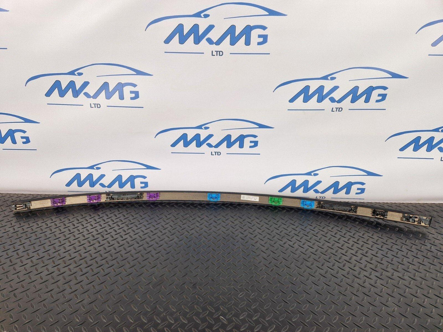 19-ON MERCEDES BENZ CLA C118 RIGHT O/S ROOF RAIL TRIM COVER A1186905600
