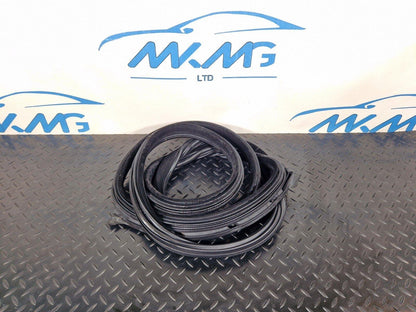 11-18 BMW 6 SERIES F06 REAR LEFT DOOR RUBBER WEATHER SEAL STRIP 7275315