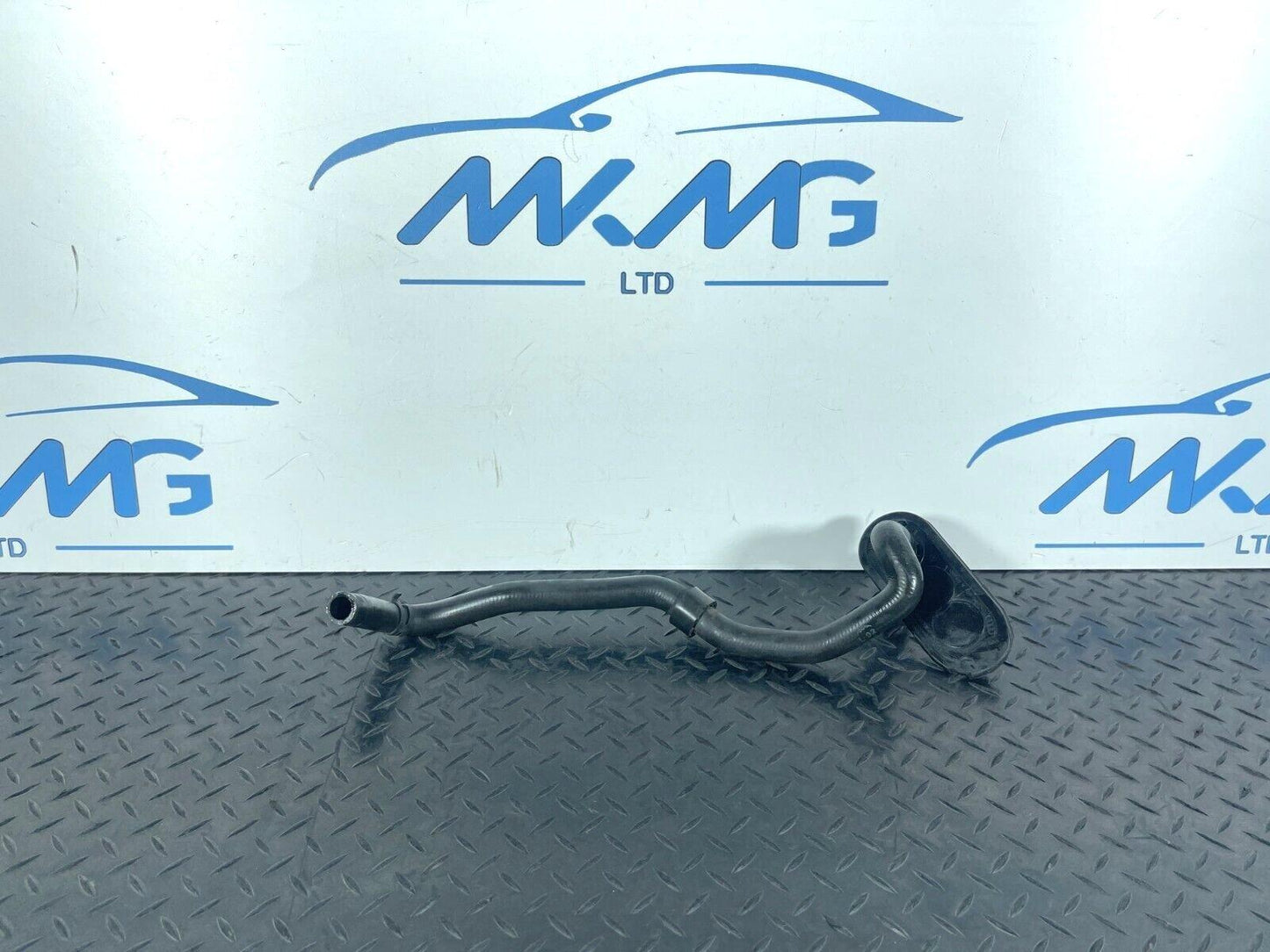 16-19 AUDI A4 B9 SALOON GENUINE 1.4 TFSI WATER COOLANT PIPE HOSE 8W0819332AA