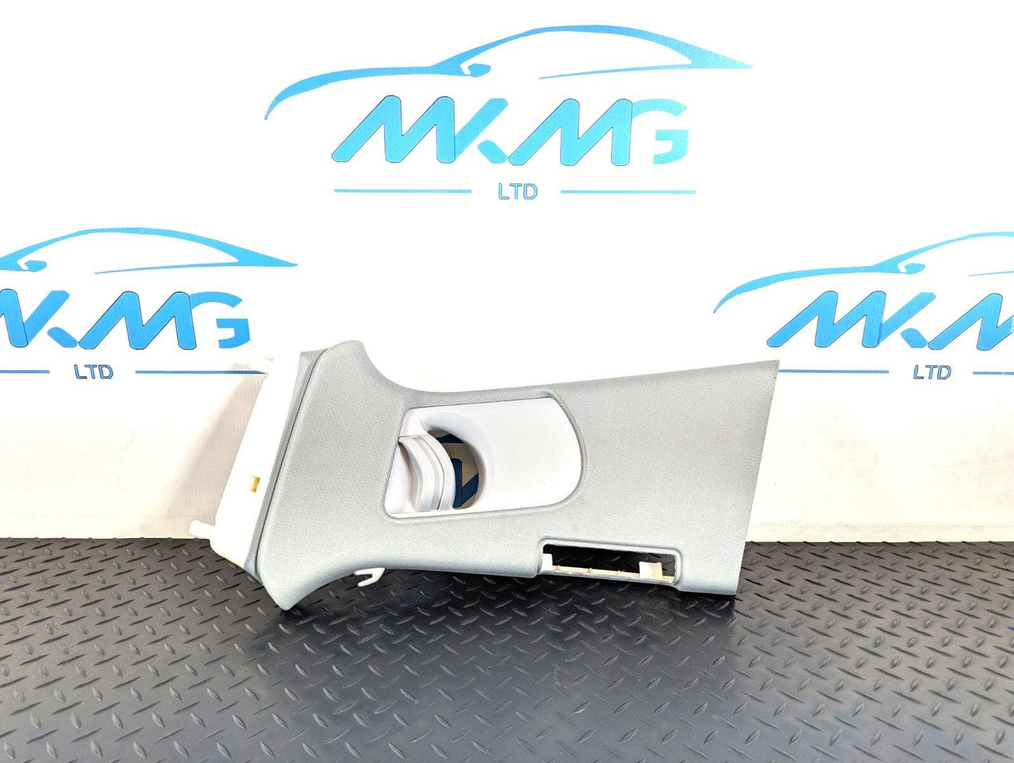 12-18 AUDI A6 C7 LEFT PASSENGER SIDE N/S B PILLAR TRIM 4G0867243A 4G8867293