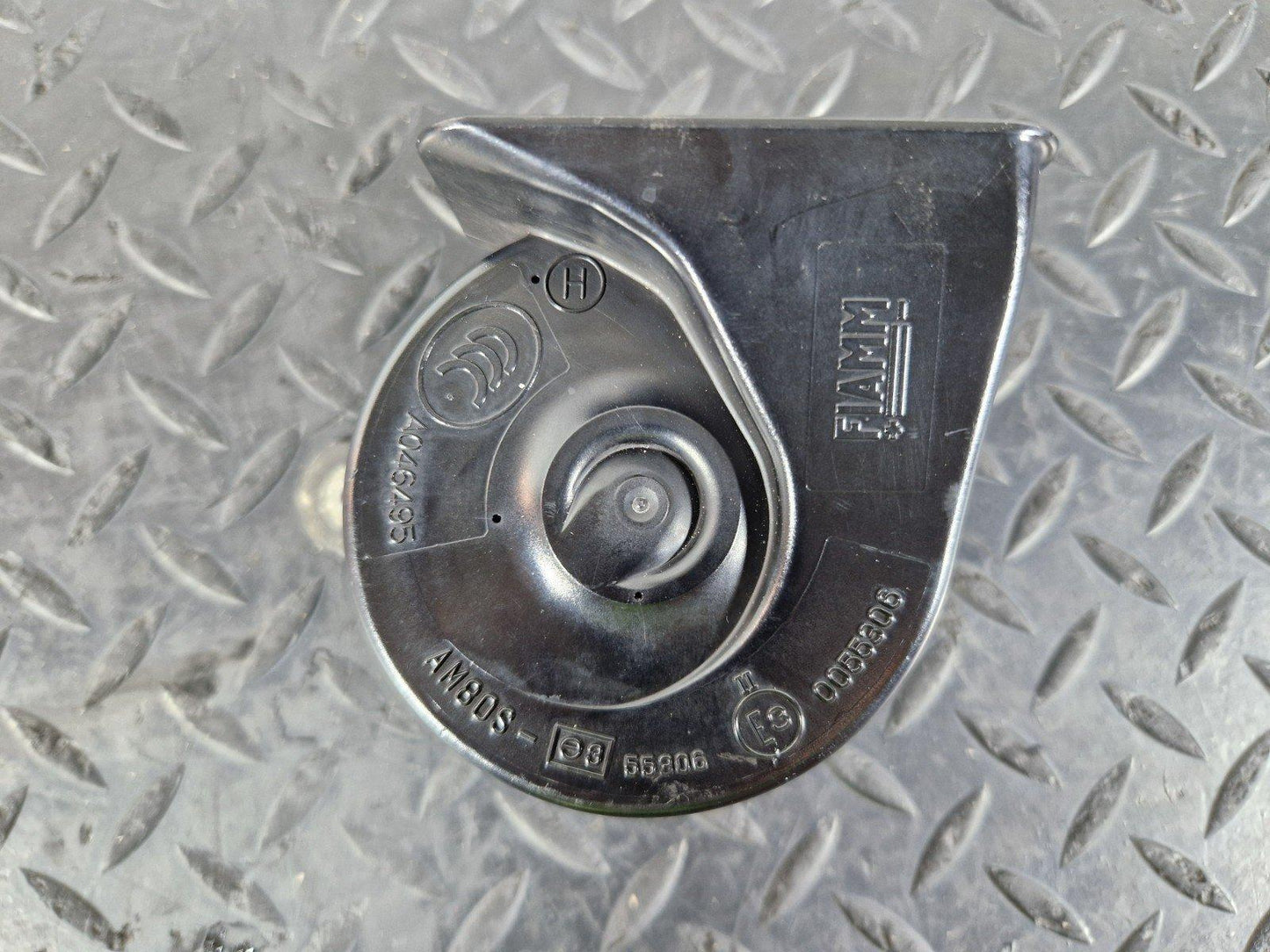 11-19 MERCEDES BENZ ML W166 GENUINE HIGH TONE HORN SIGNAL HORN A0065427720