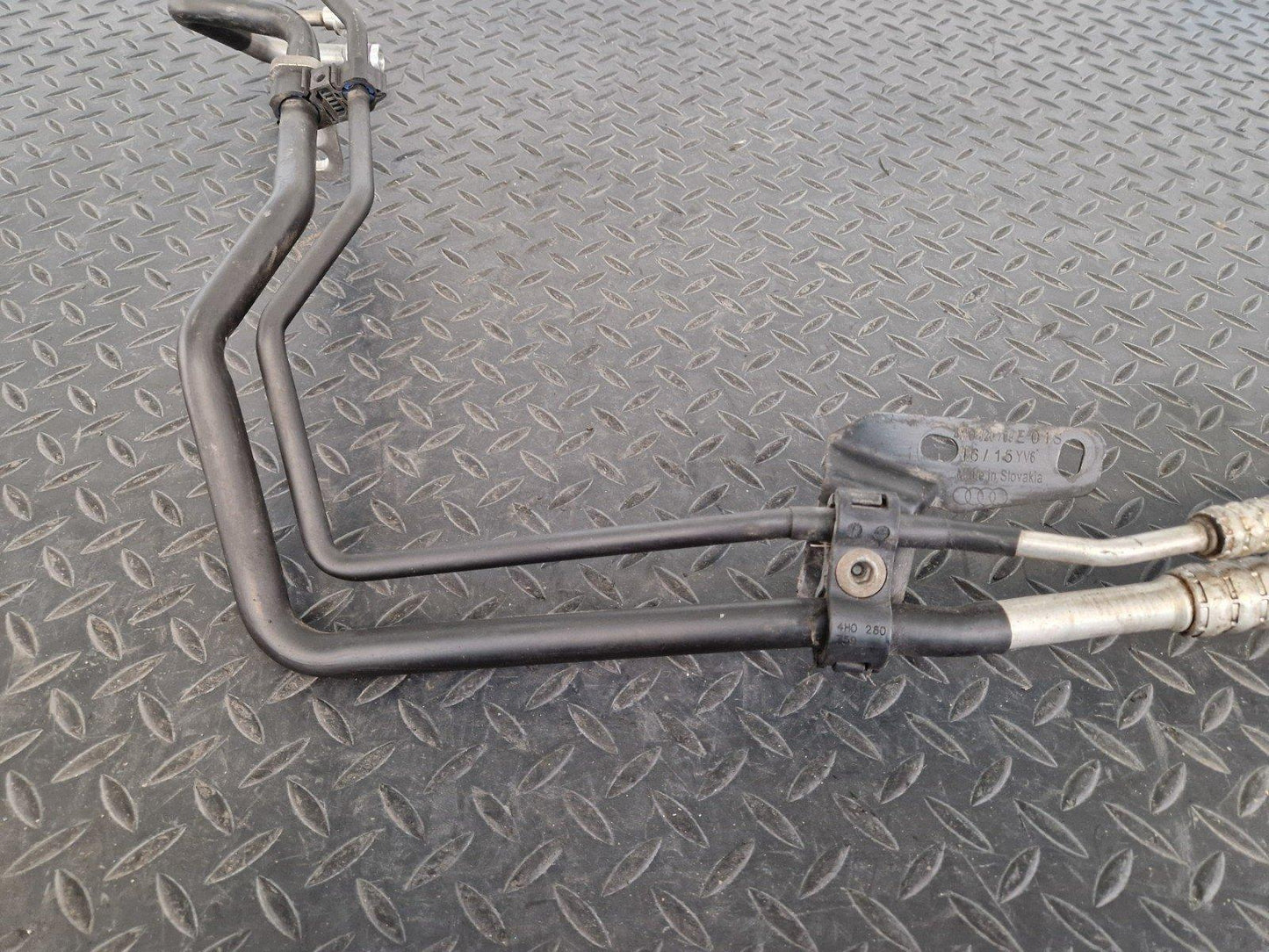 16-20 AUDI Q7 4M GENUINE A/C HOSE PIPE 4M0820769E
