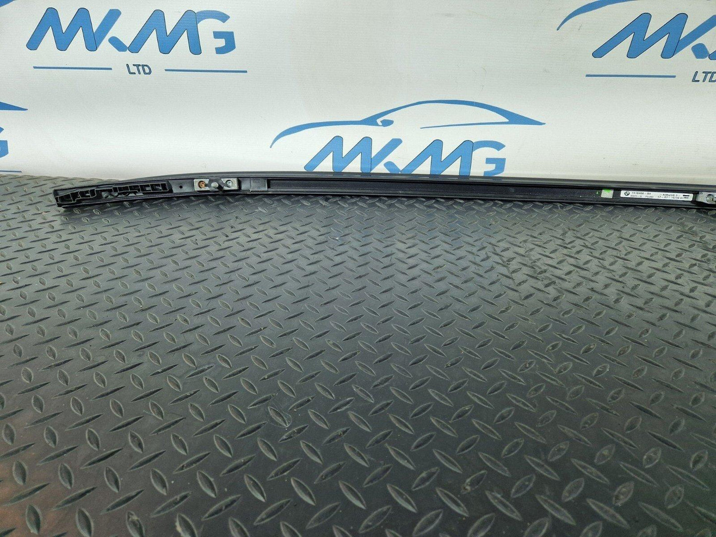 16-22 BMW X1 F48 GENUINE DRIVER RIGHT SIDE ROOF RAIL 7410466