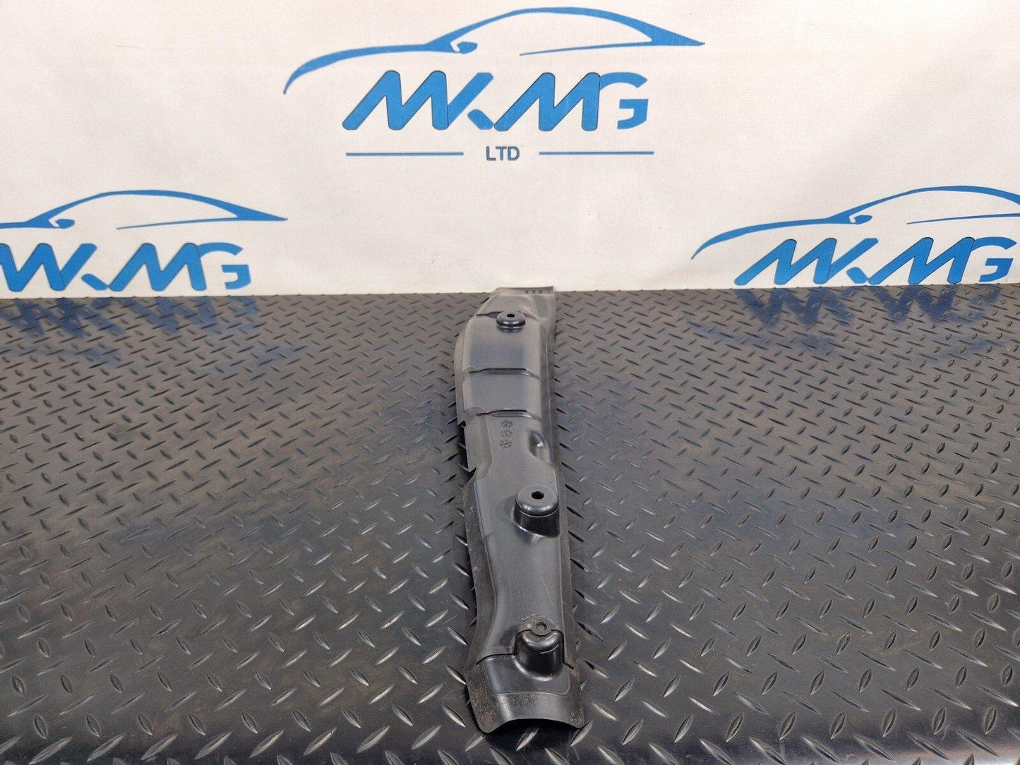 16-23 AUDI S5 COUPE FRONT RIGHT SIDE WING END PLATE 8W6821112