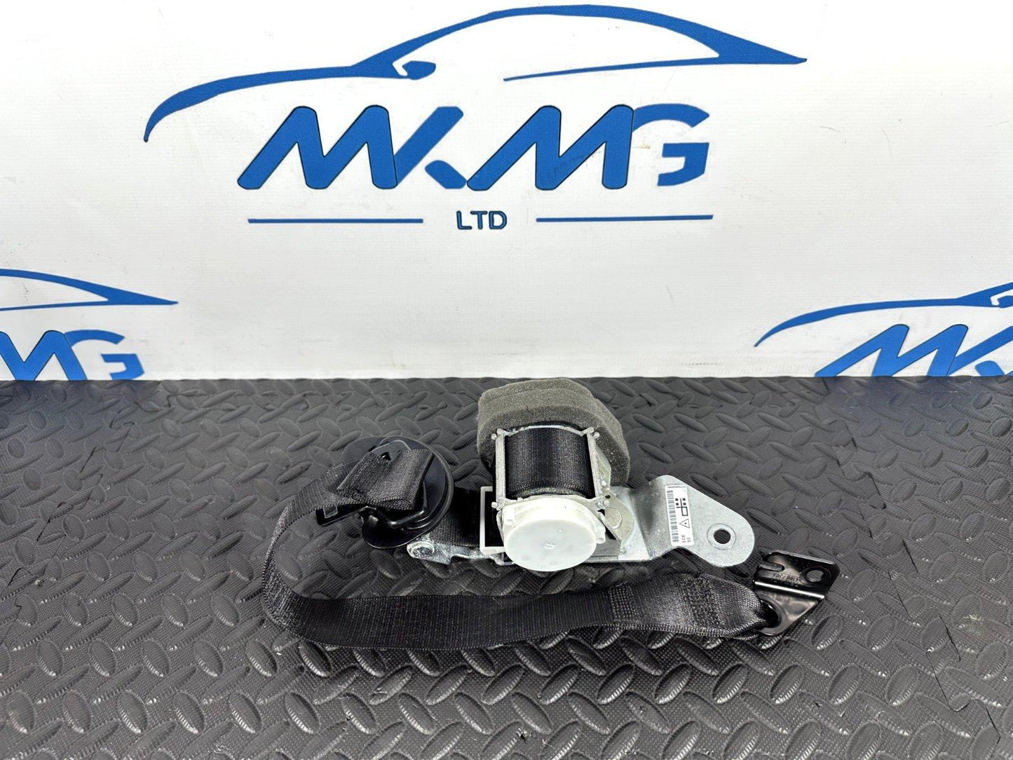 14-21 BMW 2 SERIES GRAN TOURER F45 F46 2RW REAR PASSENGER SIDE SEAT BELT 7332235