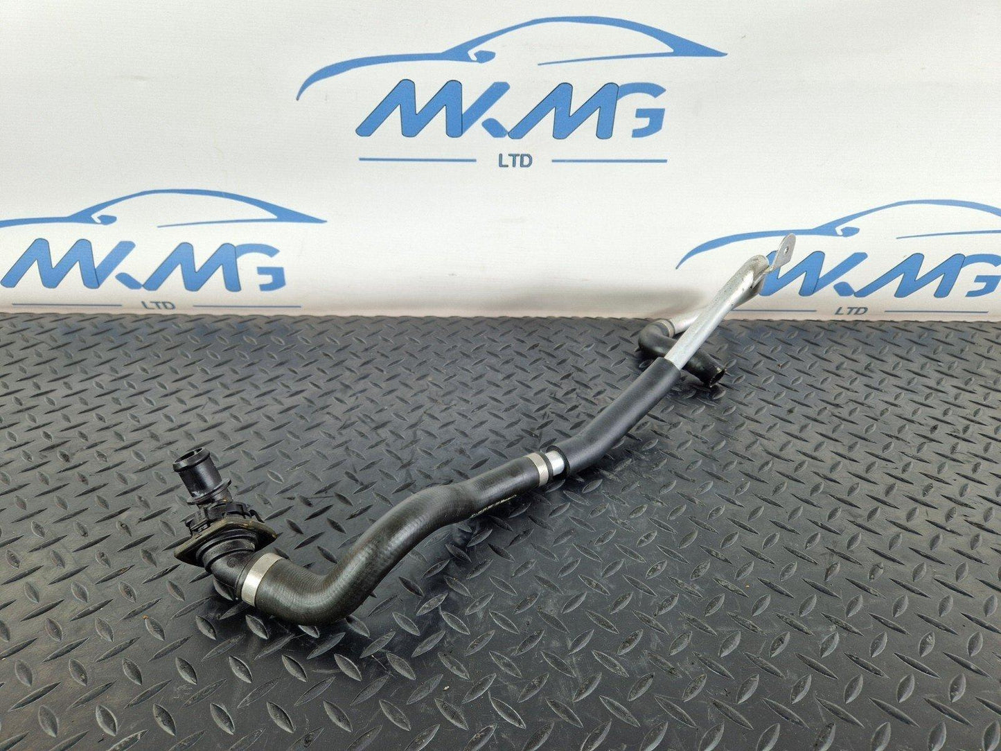 14-21 MERCEDES BENZ C200 W205 OEM A/C AIR CON CONDITIONG PIPE HOSE A2058302802