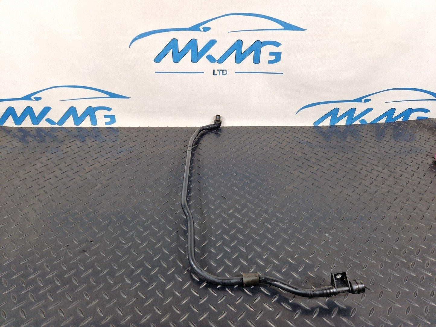 19-ON MERCEDES BENZ CLA C118 VACUUM HOSE PIPE A1774301800