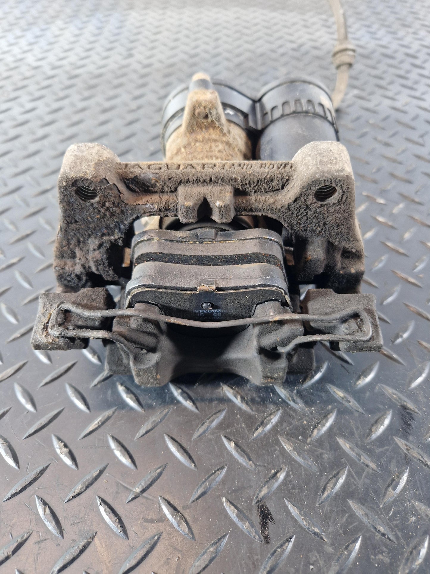2012 - 2018 Range Rover Evoque L538 Left N/S Passenger Brake Caliper GJ322K328BD
