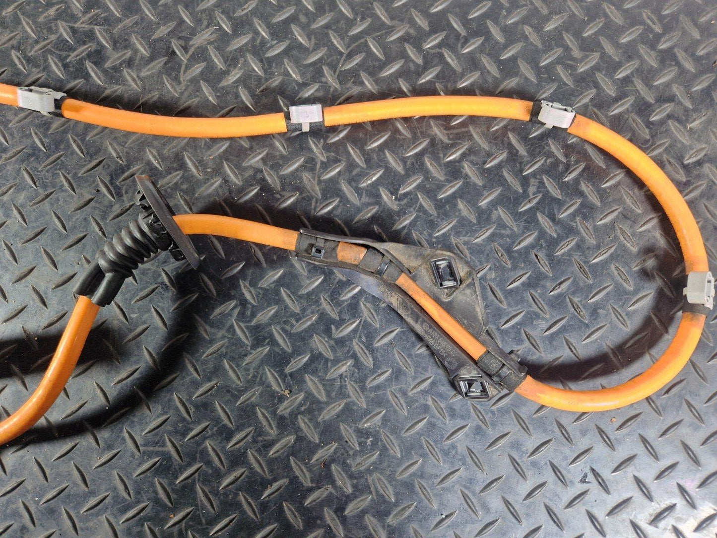 19-ON MERCEDES BENZ A CLASS W177 POSITIVE BATTERY CABLE WIRING LOOM A1775409632
