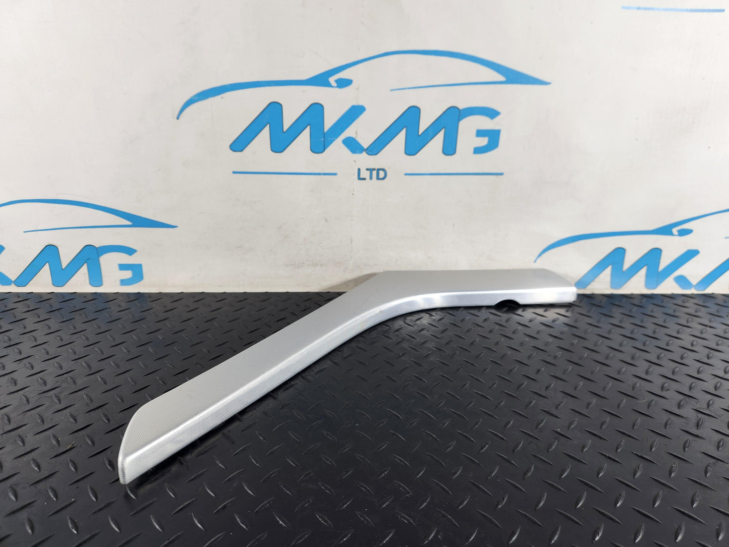 Land Rover Range Rover Evoque L538 Left Side Center Console Trim BJ32044E07DD