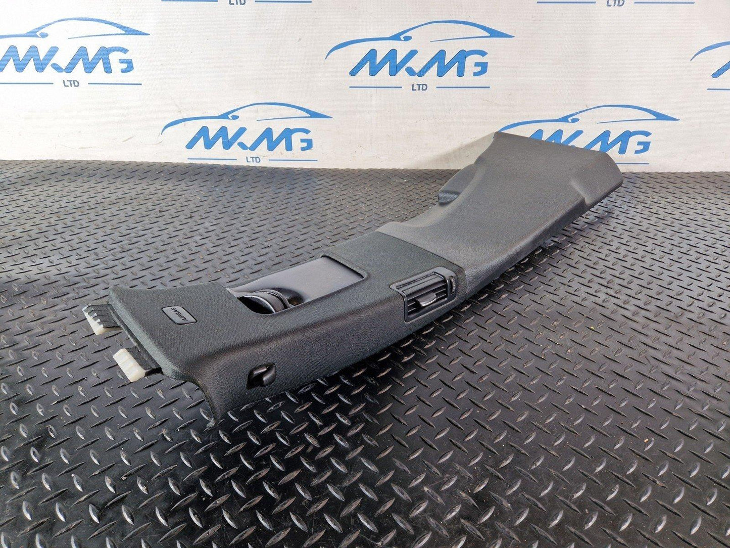 10-15 AUDI Q7 4L GENUINE B PILLAR TRIM PASSENGER LEFT NEAR SIDE 4L0819723