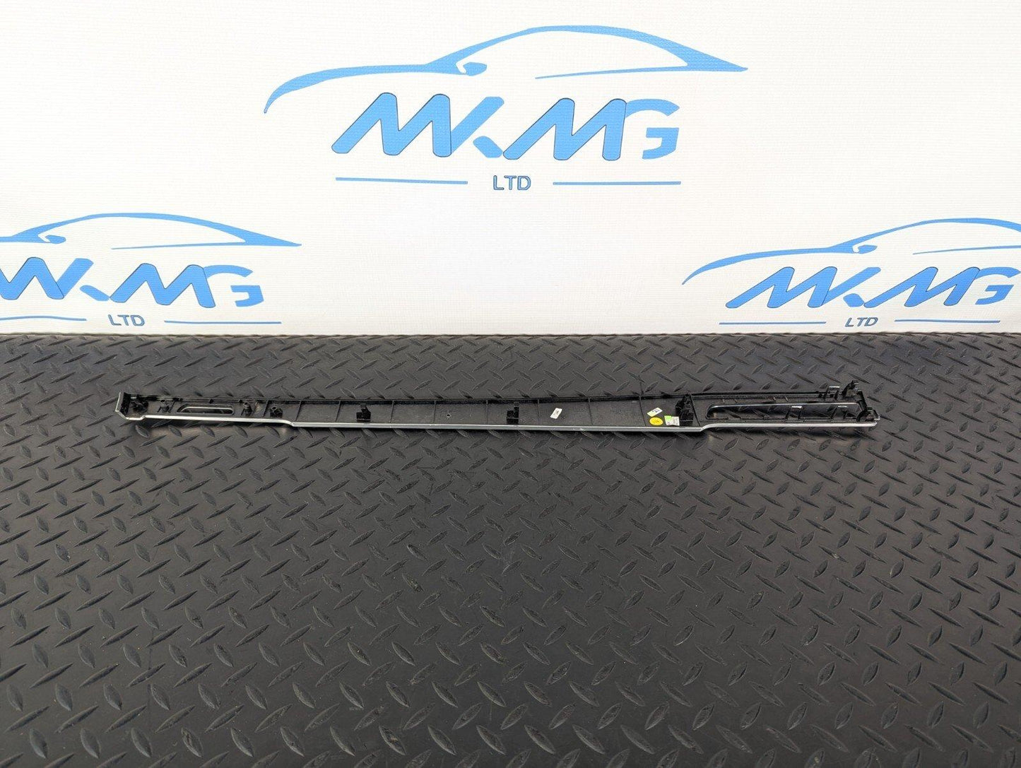 10-17 AUDI A8 4H FRONT DASHBOARD TRIM 4H2853173