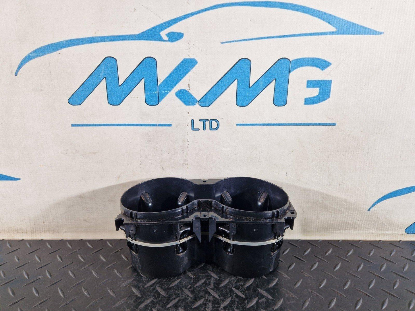 10-18 VW TOUAREG 7P GENUINE CENTRE CONSOLE TWIN CUP HOLDER 7P6858602
