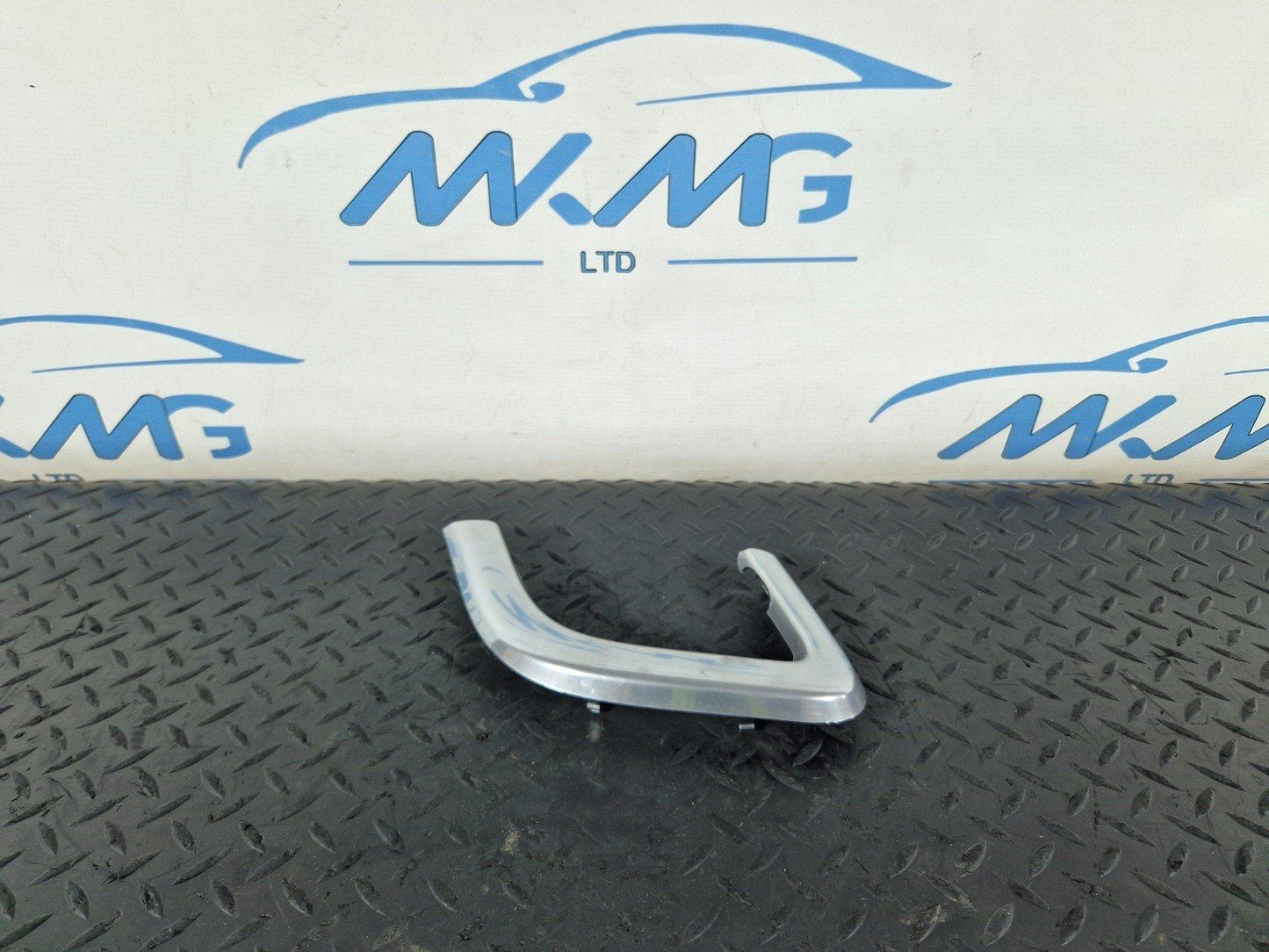 14-19 LAND ROVER L550 GENUINE N/S/F FRONT LEFT DOOR PANEL TRIM FK72237B07A
