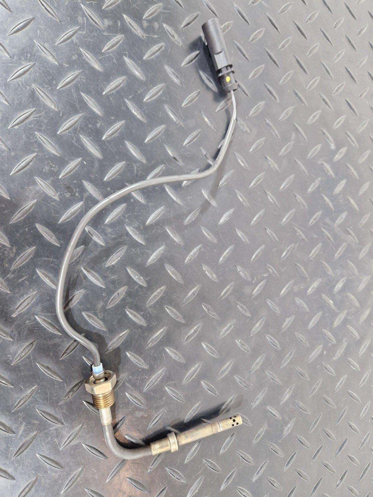 16-19 AUDI A4 AVANT B9 S-LINE OEM EXHAUST TEMPERATURE SENSOR 4M0906088AD