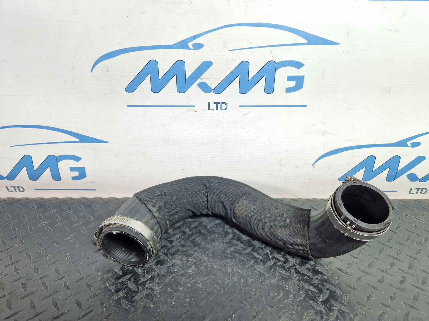 Audi A6 Allroad C7 Genuine Intercooler Hose Pipe 4G0145738AP