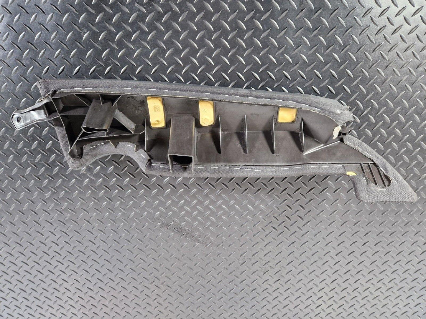 10-18 AUDI A7 4G S-LINE GENUINE REAR SEAT BOLSTER SIDE LEFT PASSENGER 4G085703A