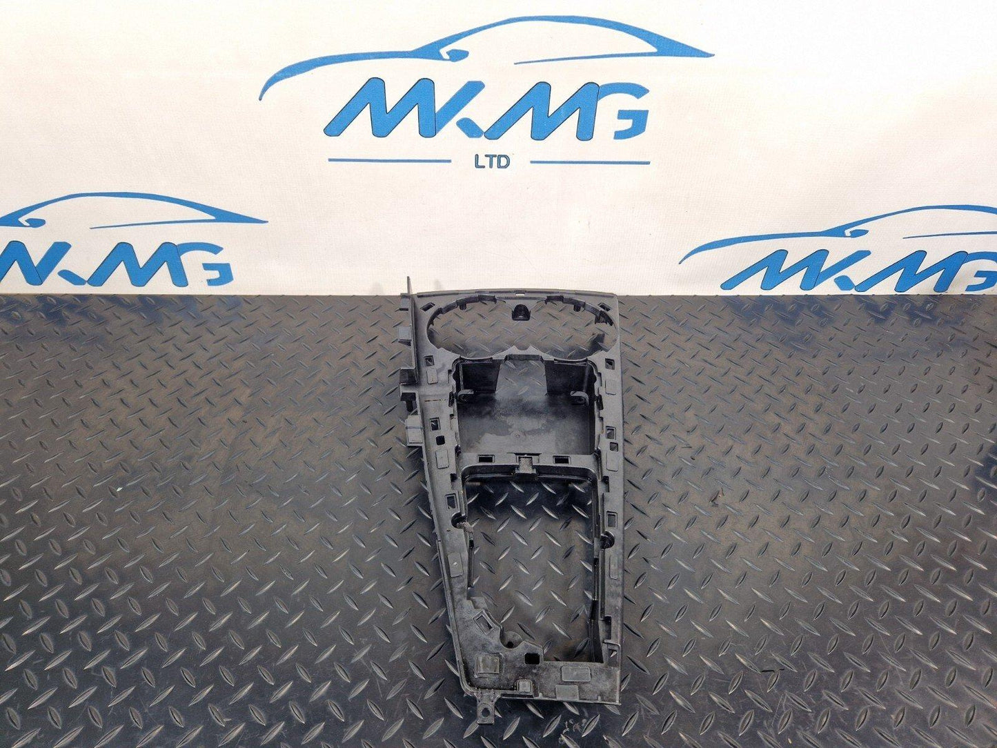16-23 AUDI A5 F5 GENUINE CENTRE CONSOLE TRIM 8W2864261A