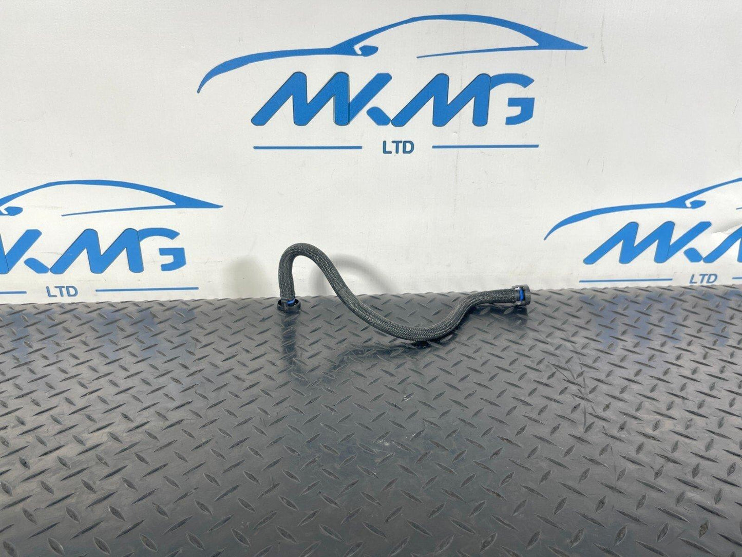 19-ON MERCEDES BENZ A CLASS W177 V177 EQ A250e Vacuum Hose A1774301900