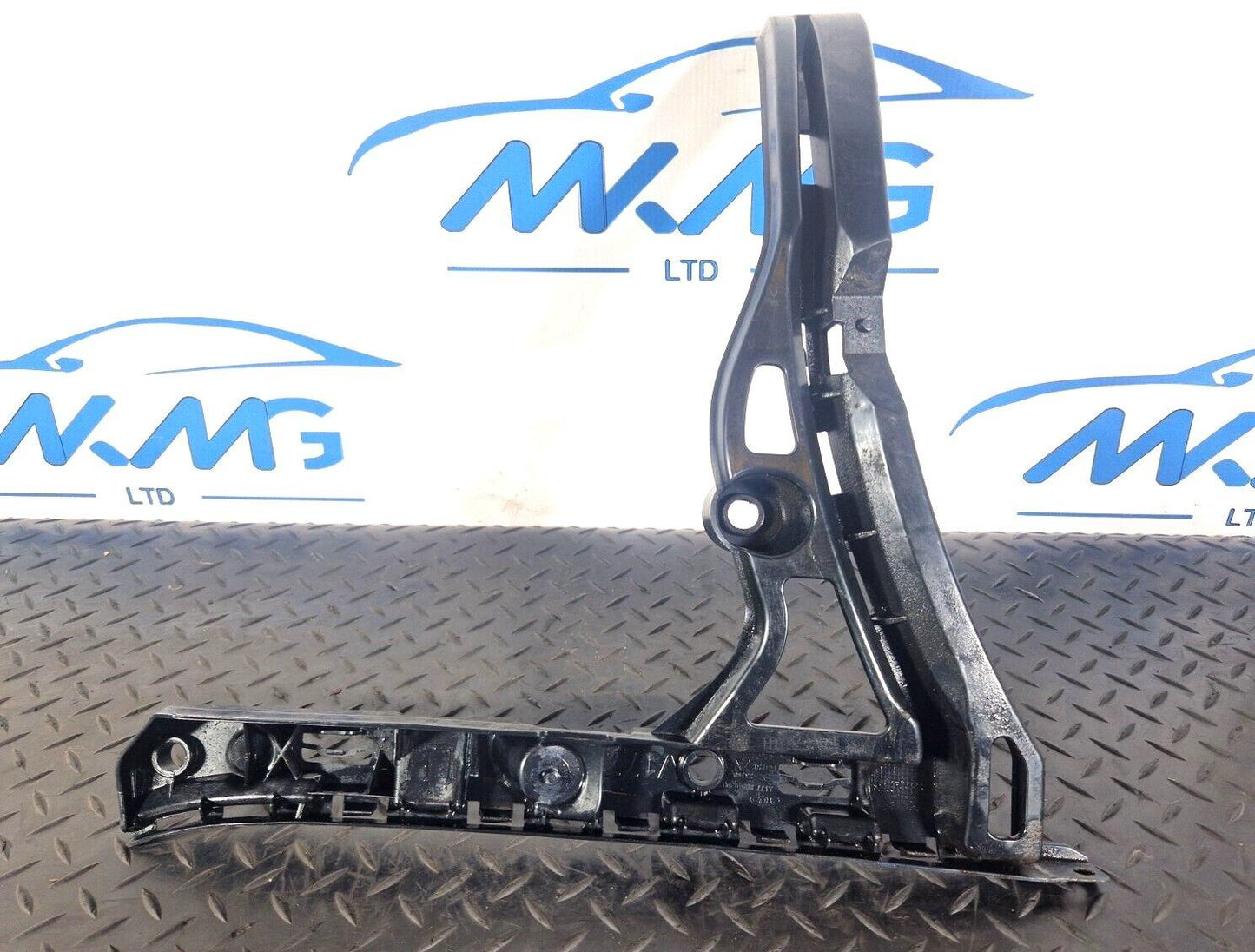 19-ON MERCEDES BENZ A CLASS EQ W177 REAR LEFT BUMPER BRACKET HOLDER A1778850900