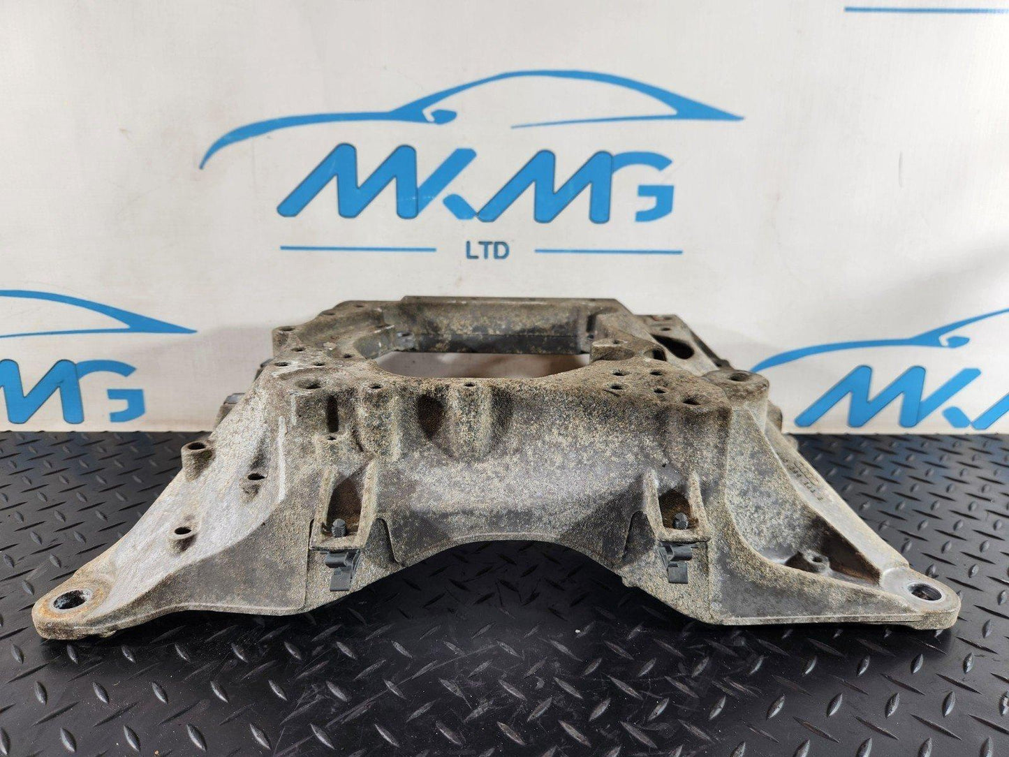 16-20 AUDI Q7 4M 3.0 DIESEL CRTC GENUINE GEARBOX MOUNT 4M0399263E