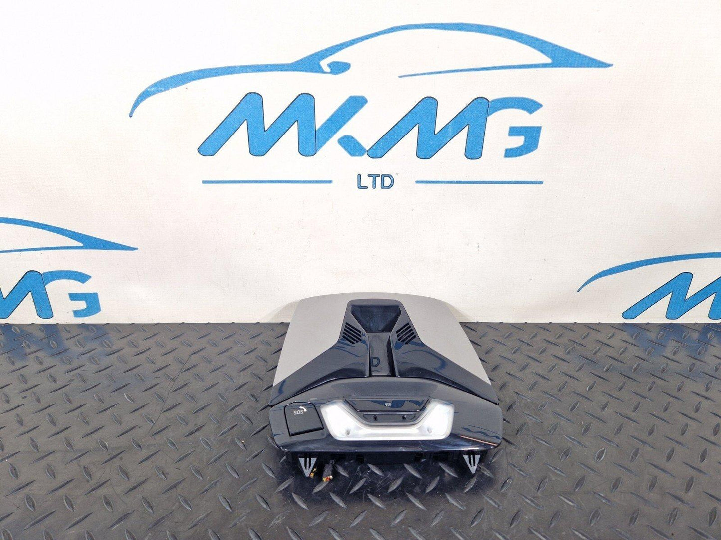20-24 BMW 1 SERIES F40 FRONT CENTER ROOF INTERIOR COURTESY FUNCTION LIGHT PANEL
