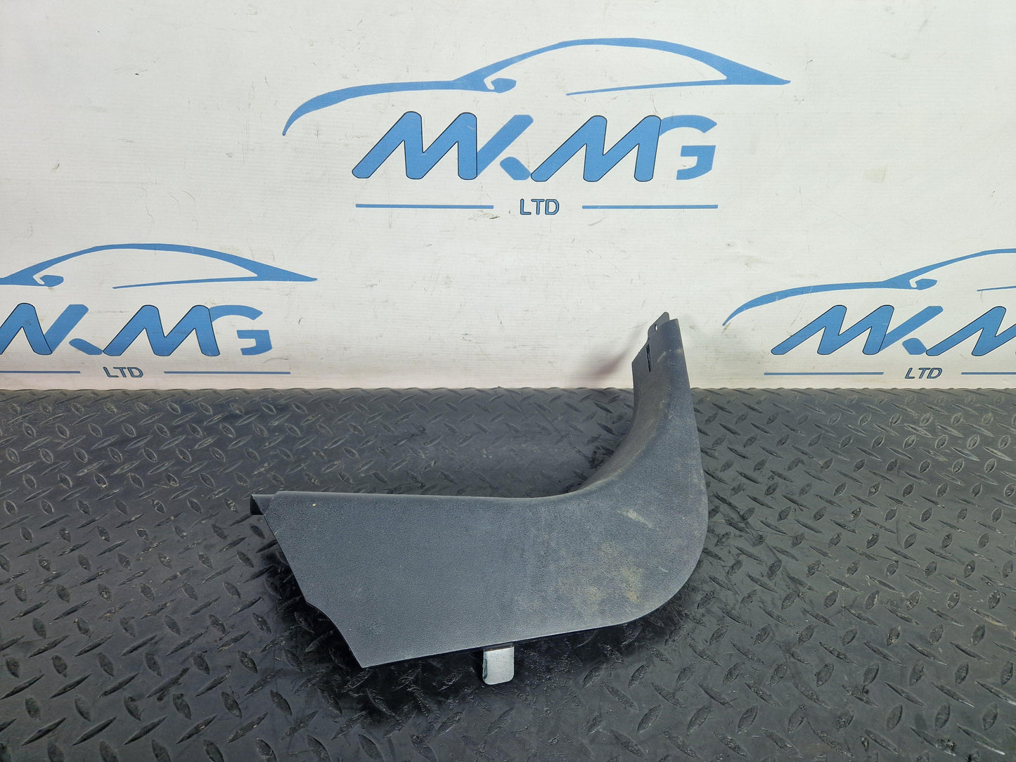 12-18 Range Rover Evoque L538 Driver Front Lower Dashboard Trim BJ3202348AEW