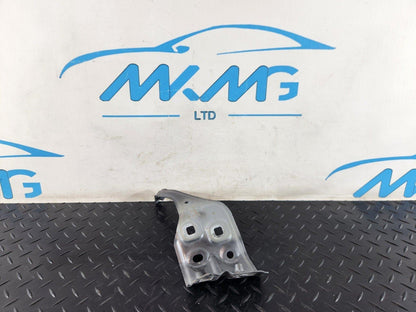 19-ON MERCEDES BENZ B CLASS W247 FRONT RIGHT SIDE WING BRACKET A2478810300