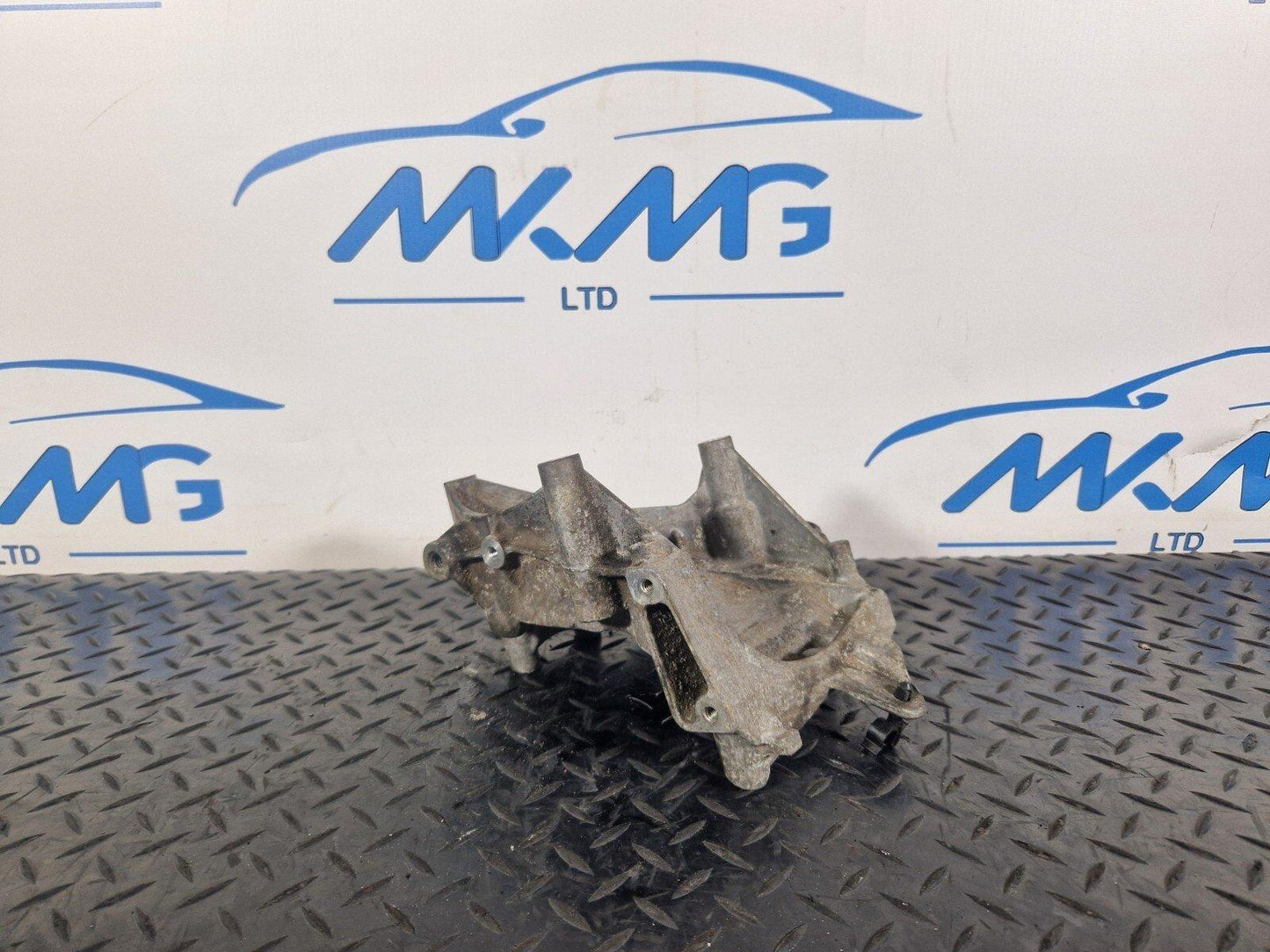 14-21 MERCEDES BENZ C E CLS W205 W213  ENGINE BRACKET A6512340339