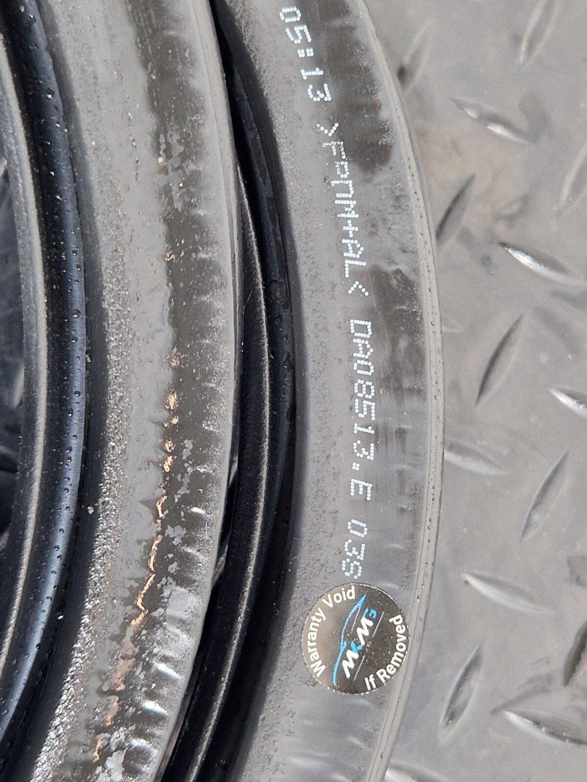16-19 AUDI A4 AVANT B9 3.0 S-LINE GENUINE LEFT SIDE DOOR RUBBER SEAL 8W9833721