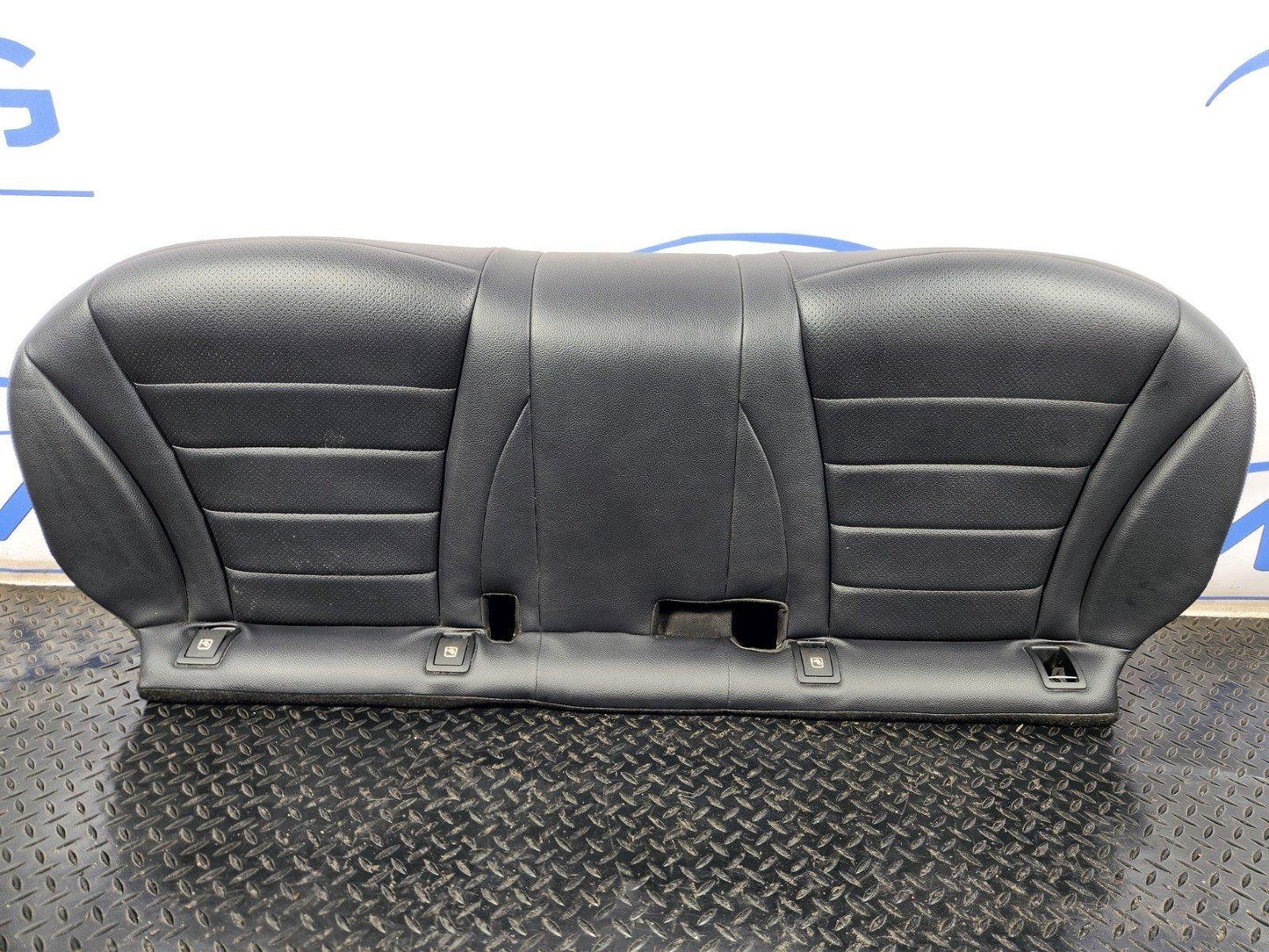 16-22 MERCEDES BENZ X253 GENUINE REAR SEAT BENCH CUSHION LOWER TRIM LEATHER