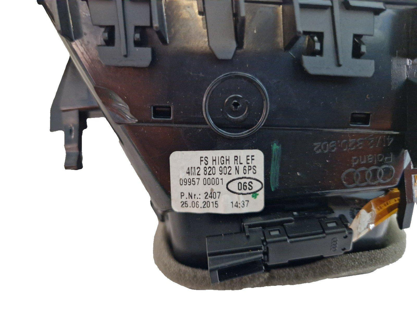 16-20 AUDI Q7 4M GENUINE FRONT RIGHT O/S DASHBOARD AIR VENT 4M2820902