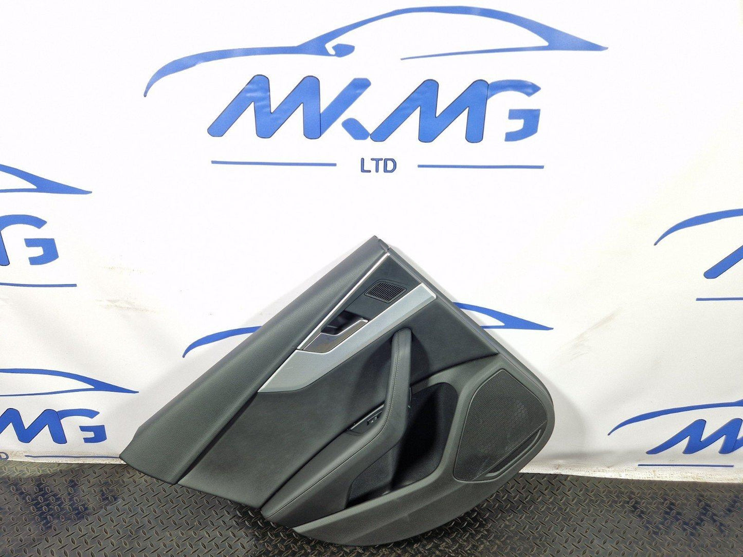 16-19 AUDI A4 B9 GENUINE REAR LEFT N/S/R LEATHER DOOR CARD PANEL