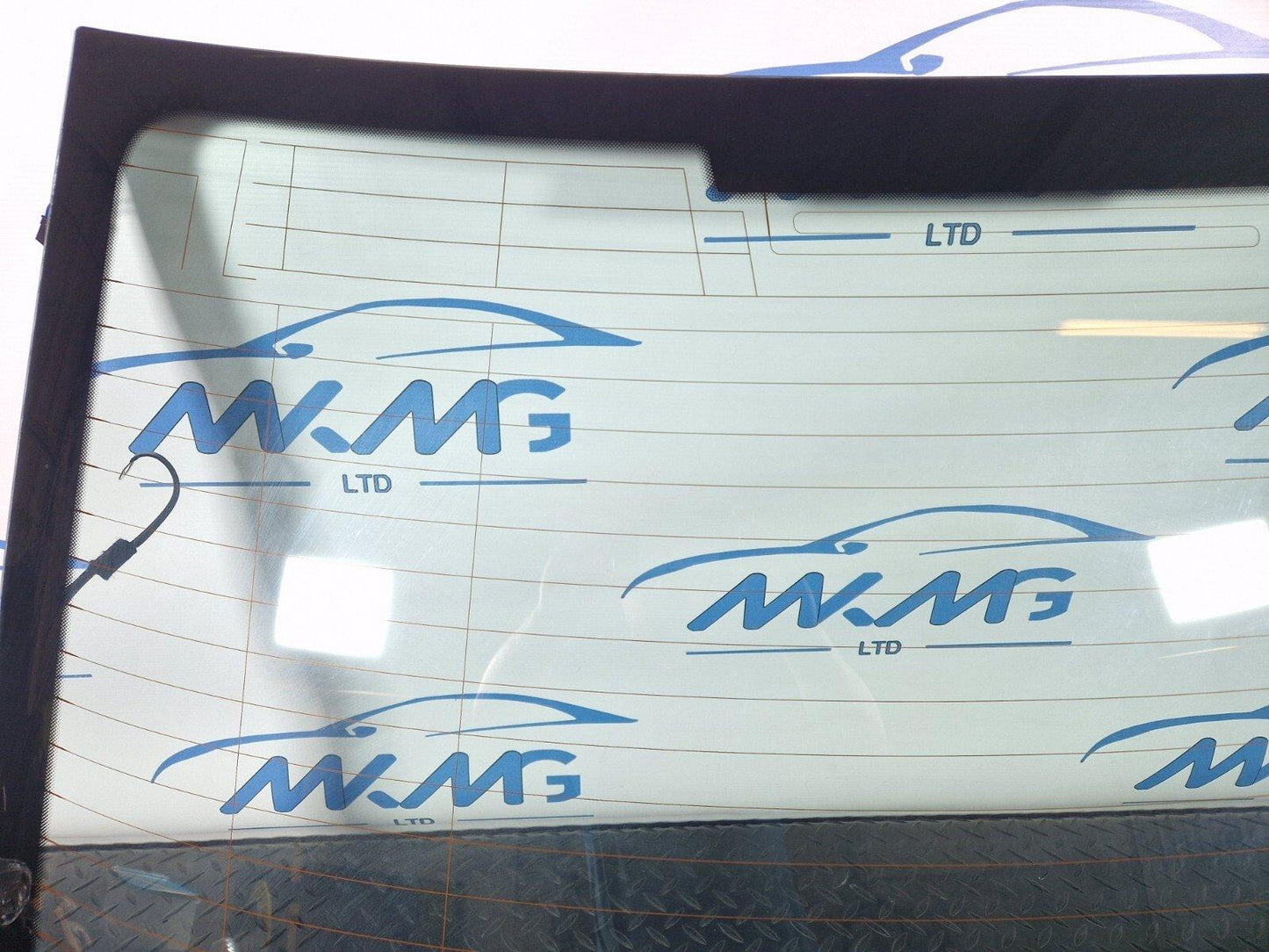 16-19 AUDI A4 B9 REAR WINDSHIELD WINDSCREEN WINDOW GLASS 8W5845501