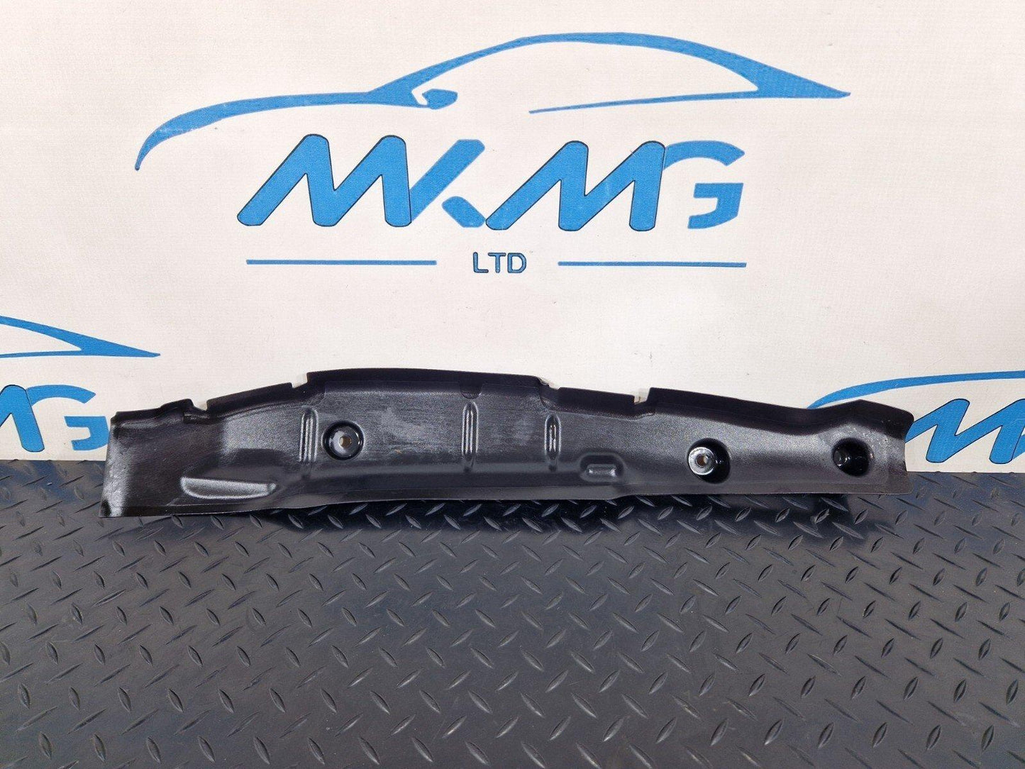 16-24 AUDI A5 F5 CONVERTIBLE GENUINE FRONT RIGHT SIDE WING END PLATE 8W6821112