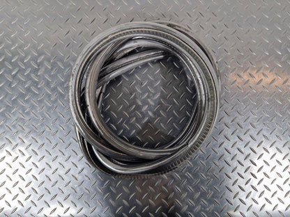 11-18 BMW 6 SERIES F06 GASKET SEAL RUBBER TAILGATE BOOTLID TRUNK 7228502