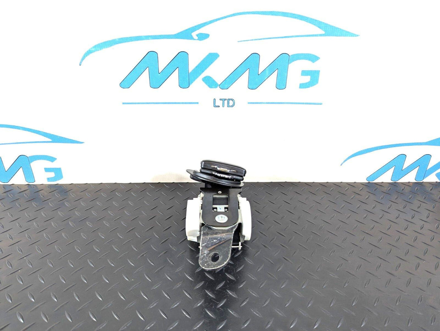 16-22 BMW X1 F48 GENUINE OEM REAR CENTRE SEAT BELT 7370559