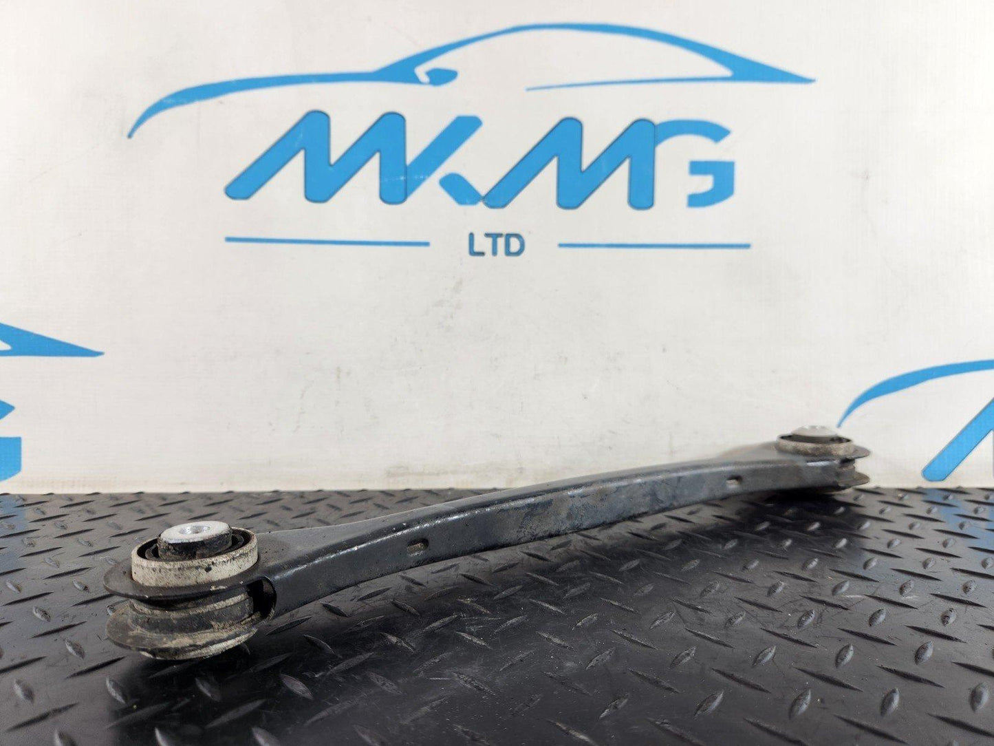 16-20 AUDI Q7 4M GENUINE OEM REAR LEFT N/S LOWER CONTROL ARM 4M0505291D