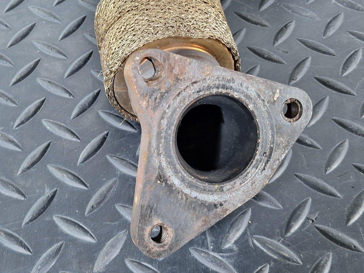 11-19 MERCEDES ML W166 3.0 DIESEL OM642 LEFT SIDE EXHAUST MANIFOLD A6421400909