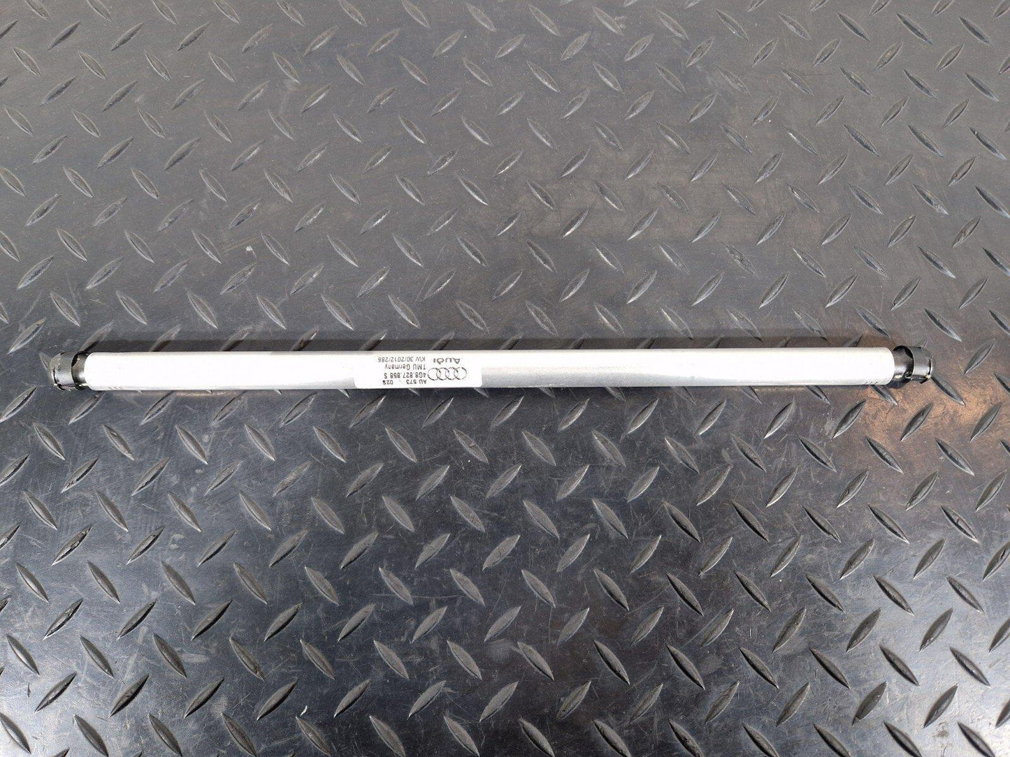 10-18 AUDI A7 4G S-LINE REAR BOOT TAILGATE GAS STRUT 4G8827858S