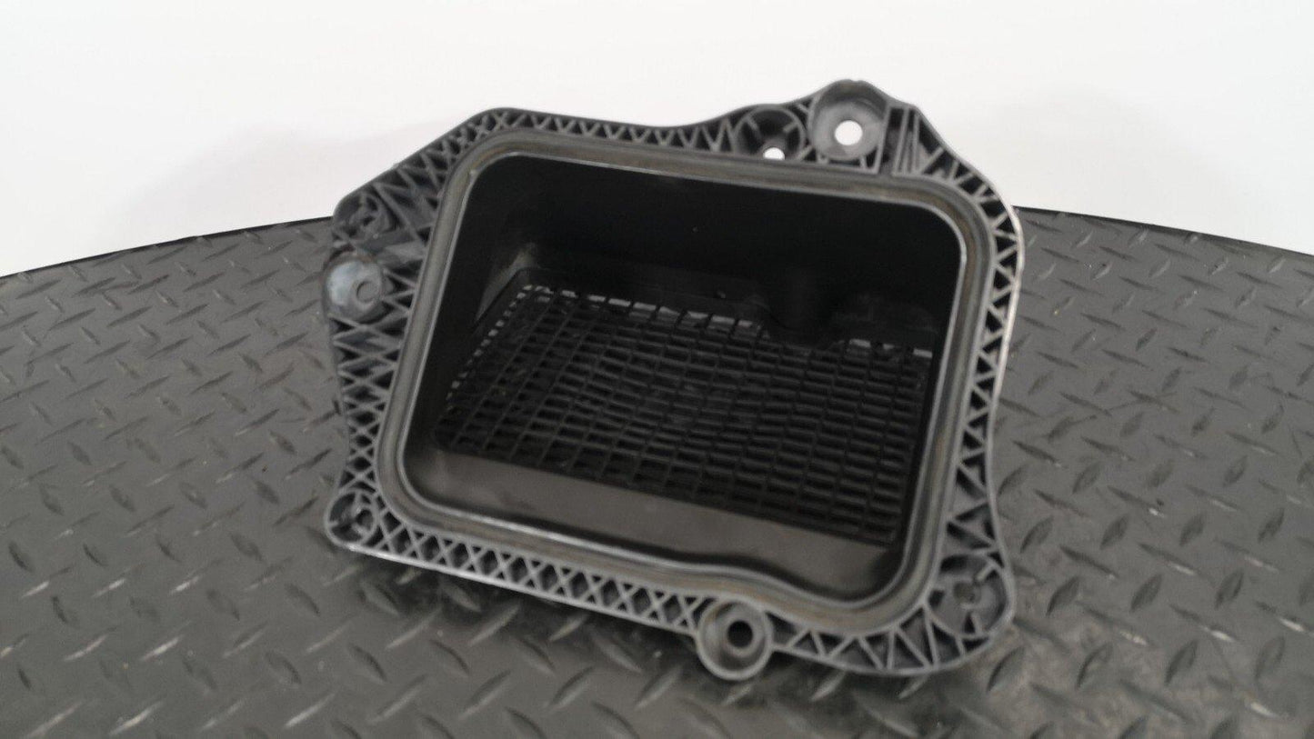16-19 AUDI A4 B9 S-LINE GENUINE FRONT AIR INTAKE DUCT VENT 8W2819904A