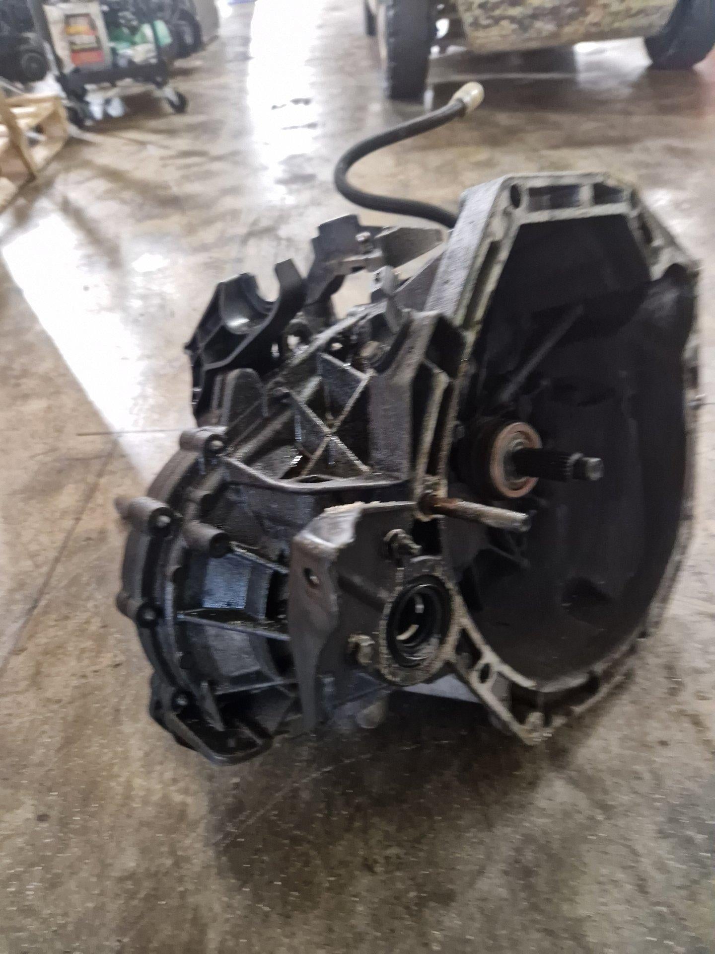 Renault Mégane 1.5L Diesel K9K636 6 Speed Manual FWD Transmission Gearbox TL4