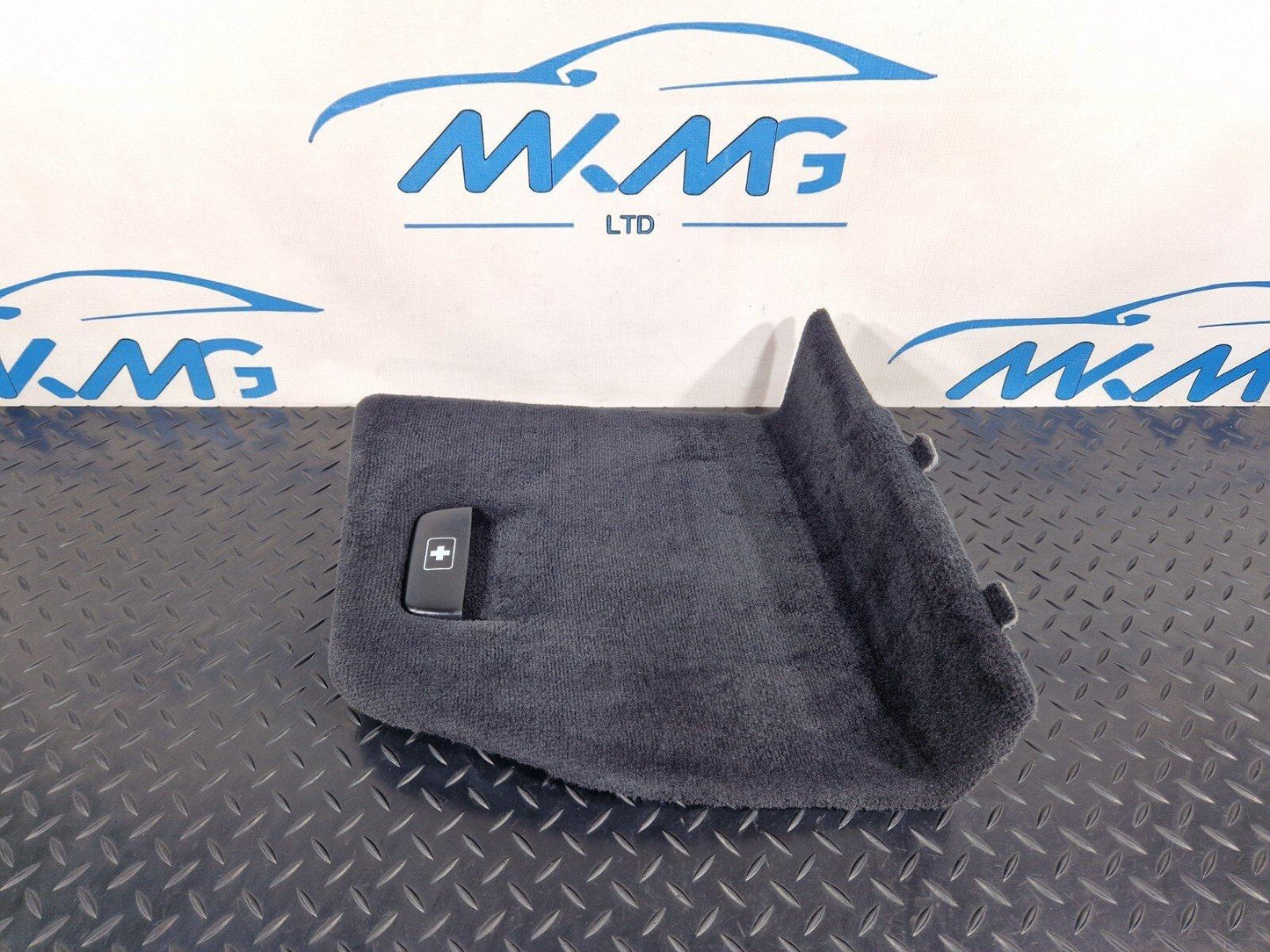 12-18 BMW 4 SERIES F36 BOOT TRUNK FIRST AID PANEL COVER LEFT SIDE 7337229