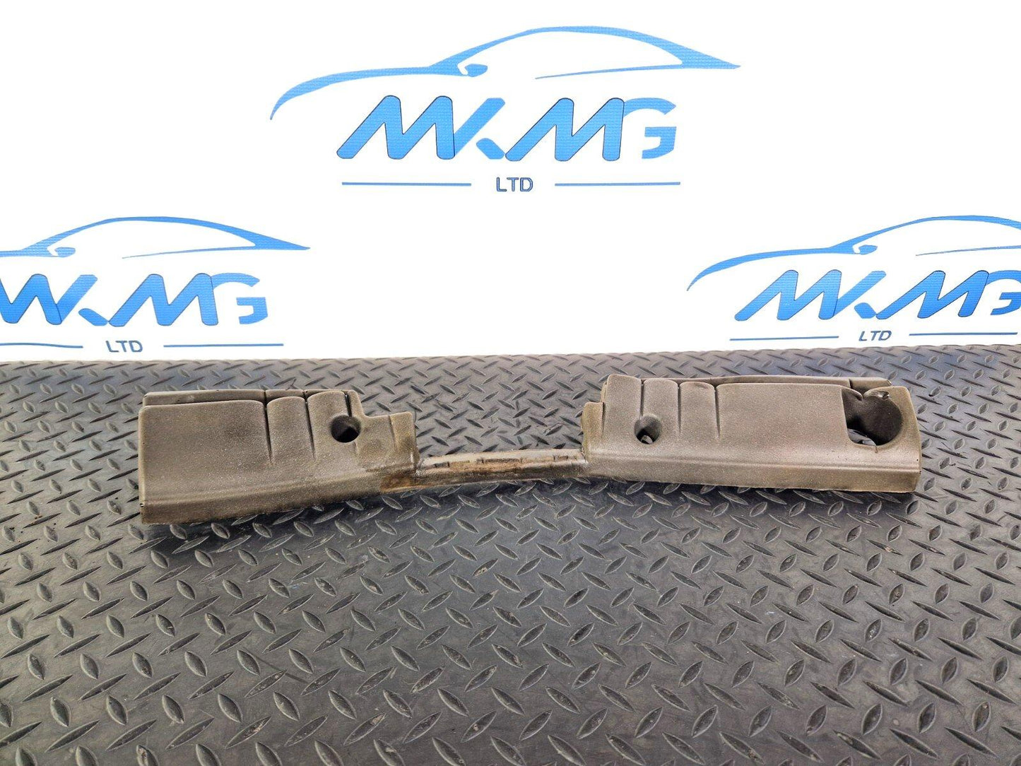 10-15 AUDI Q7 4L GENUINE OEM SOUND ABSORBER 4L0863909