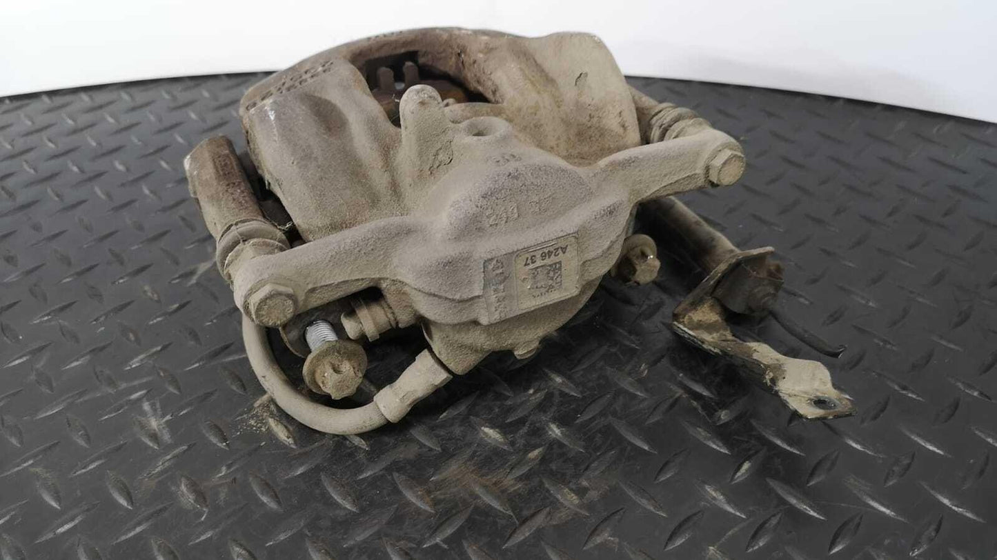 MERCEDES BENZ CLS W218 AMG CDI 220d FRONT LEFT PASSENGER SIDE BRAKE CALIPER